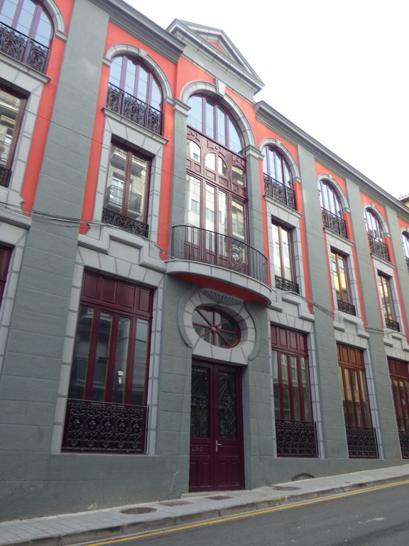 Imagen de la futura Casa de la Mujer, Andretxea, que se ubicará en el edificio de la calle Isasi, anexo al frontón Astelena. Imagen de archivo. 