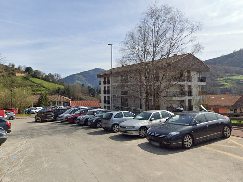 Las obras de ampliación del parking de Jardiñeta comenzarán el próximo lunes, 3 de febrero Imagen de archivo. Aparcamiento de Jardiñeta.