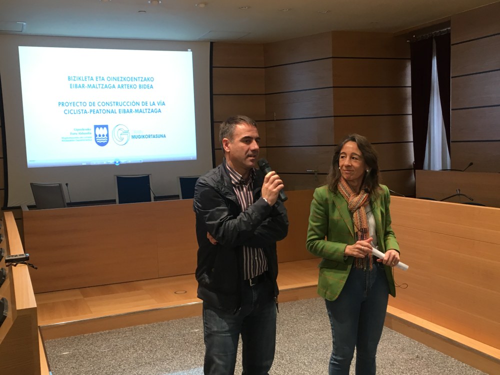 Las obras del bidegorri Eibar-Maltzaga, que tendrá 5 pasarelas, comenzarán este año