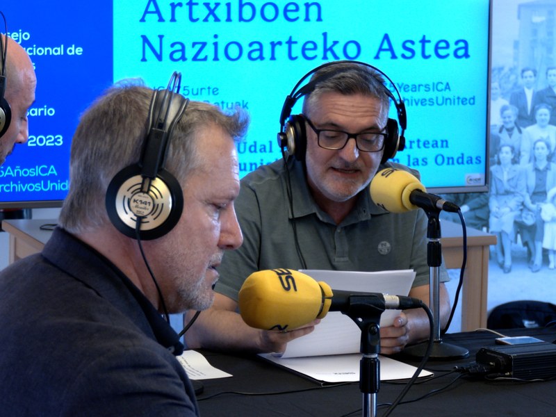 El Archivo Municipal dedica a la radio el "Día Internacional de los Archivos" El Archivo Municipal dedica a la radio el "Día Internacional de los Archivos".