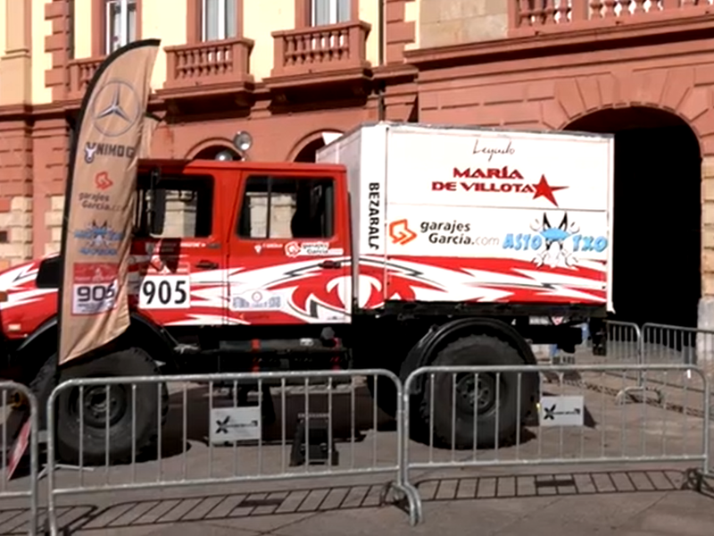 El camión del Rally Dakar estuvo en Eibar.