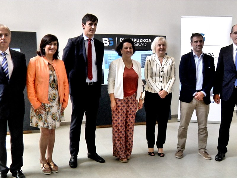Inaugurada la nueva incubadora tecnológica del Bajo Deba