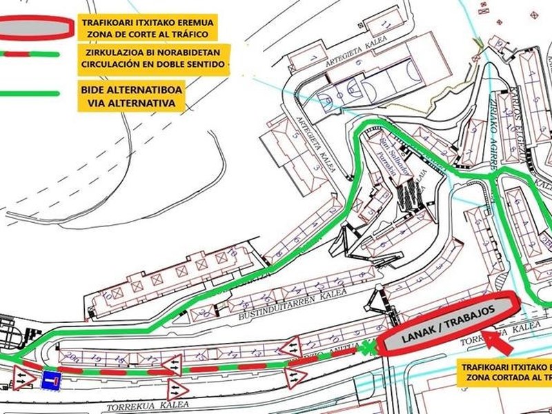 Trafiko desbideraketa Tiburzio Anitua kaleko lanak direla-eta.