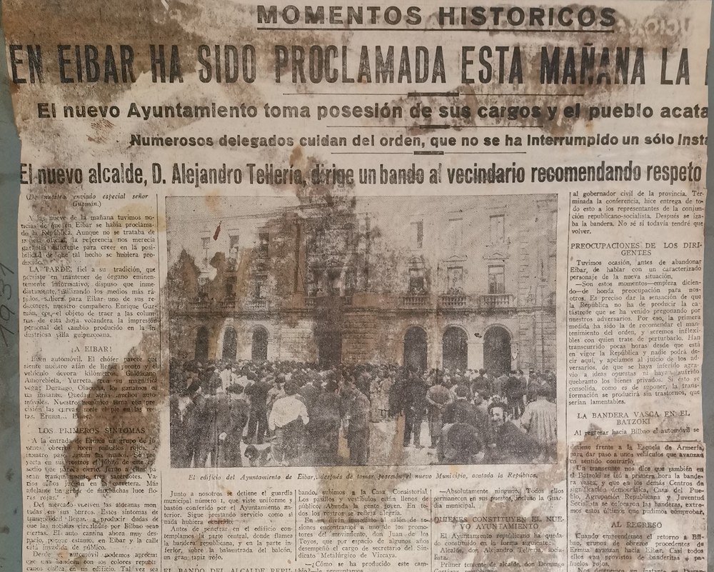 Udal Artxiboak Bigarren Errepublikaren aldarrikapena gogora ekarri nahi du. Artxiboak Bigarren Errepublikaren aldarrikapena gogora ekarri nahi du.