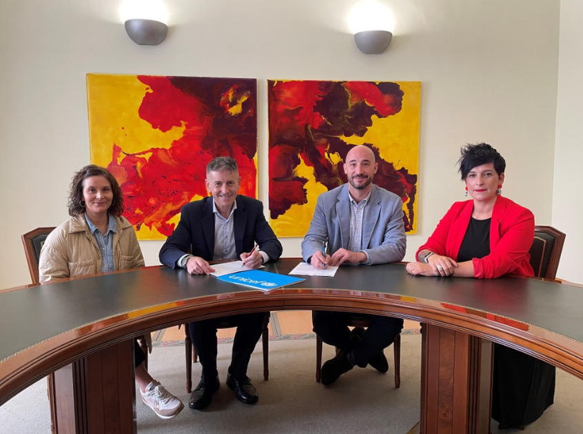 Eibarrek lanean jarraitzen du UNICEFen “Haurren Laguna den Hiria” aitorpena lortzeko Artxiboko irudia.