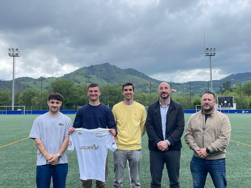 Ekainaren 14an (larunbata), “IPQ Futbol 7 IV. Txapelketa” sanjuanetako futbol-txapelketaren beste edizio bat egingo da Eibarren