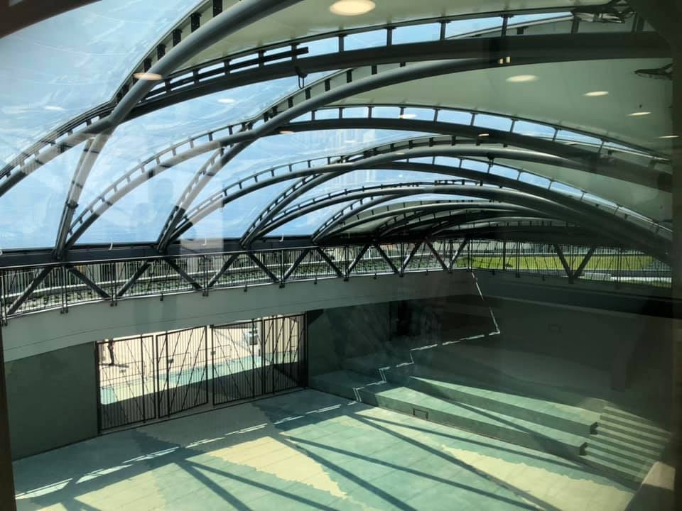 Errebalgo plaza estaliaren ikus-entzunezko instalazioetarako proiektua lizitaziora atera du Udalak Errebal Plaziako ikuskizun-areto nagusiaren irudia.