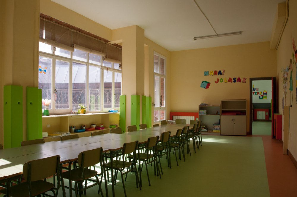 Hasi dira Jazinto Olaben ludoteka bat egingo den lokala eraberritzeko obrak