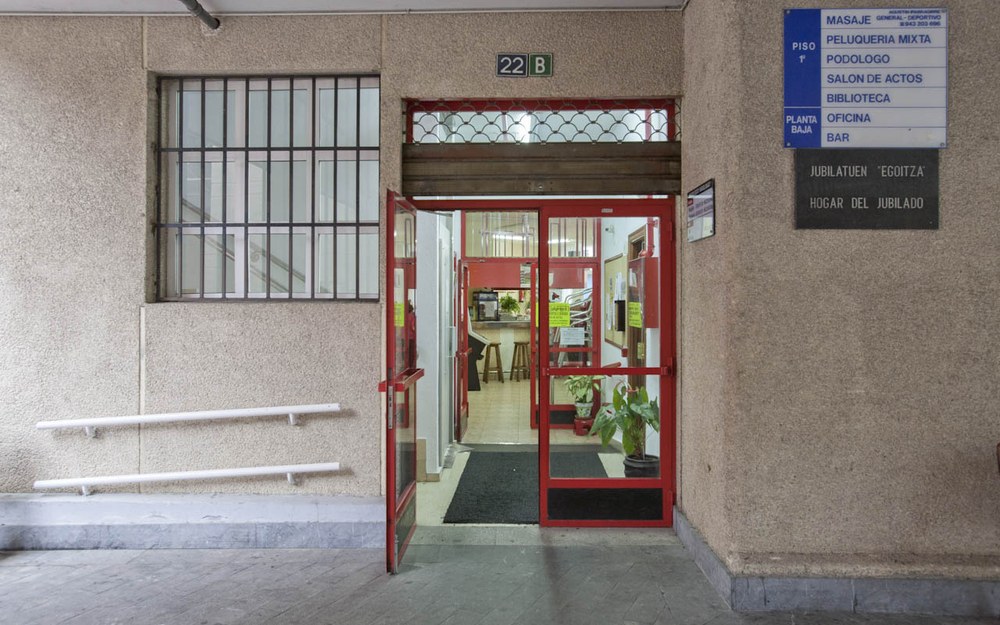 Ipuruako jubilatuen etxea eraberrituko du Udalak Ipuruako Jubilatu Etxearen artxiboko irudia.