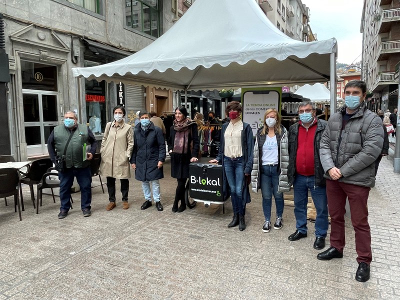 Neguko Beherapenen Azokaren inaugurazioaren irudia.