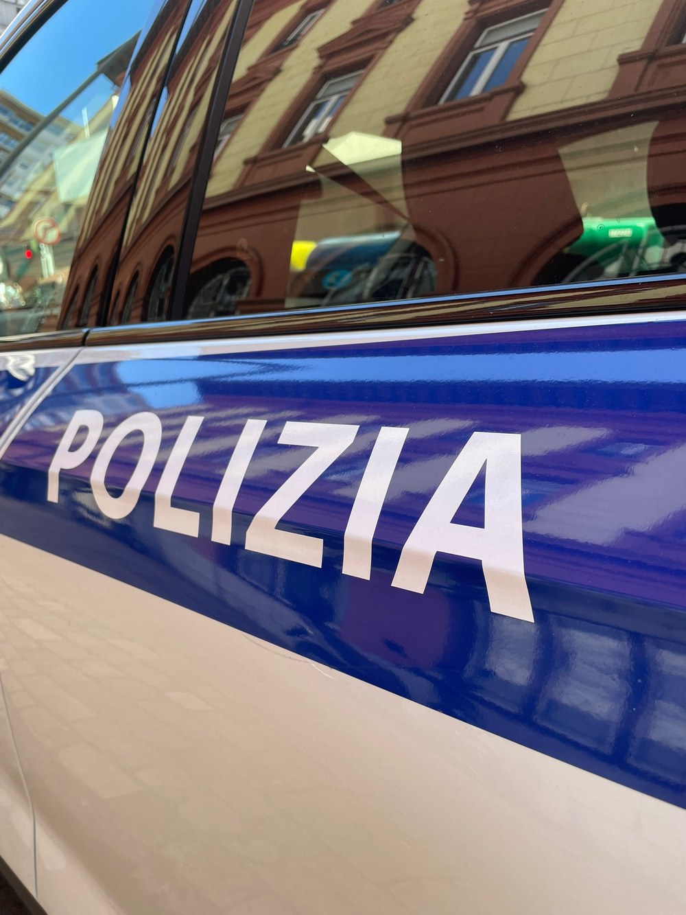 San Juan jaietarako segurtasun-protokolo berezia jarriko da martxan Eibarren Udaltzaingoaren auto ofiziala.