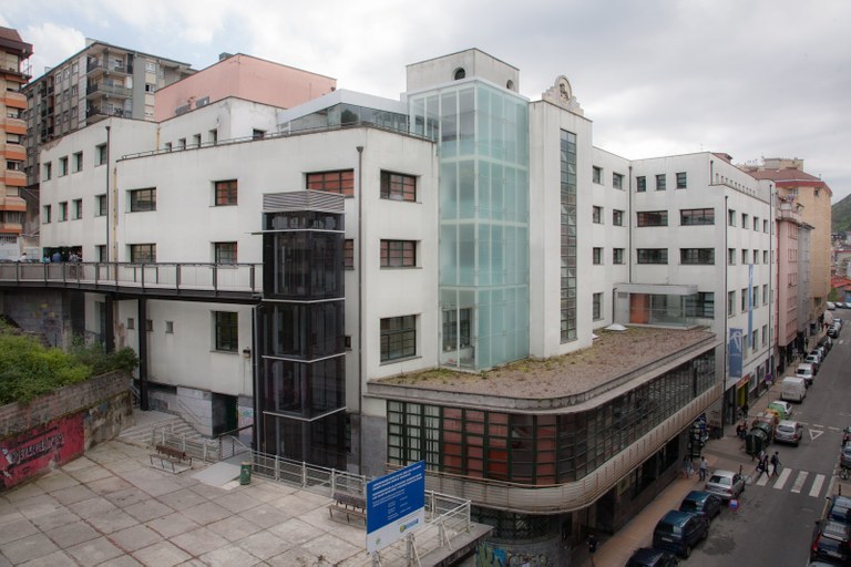 Udalak Gizarte-Larrialdietarako Laguntzen 619 eskaera onartu ditu 2020ko ekitaldian Ataria, Gizarte Zerbitzuen Saila dagoen tokia. Artxiboko irudia.