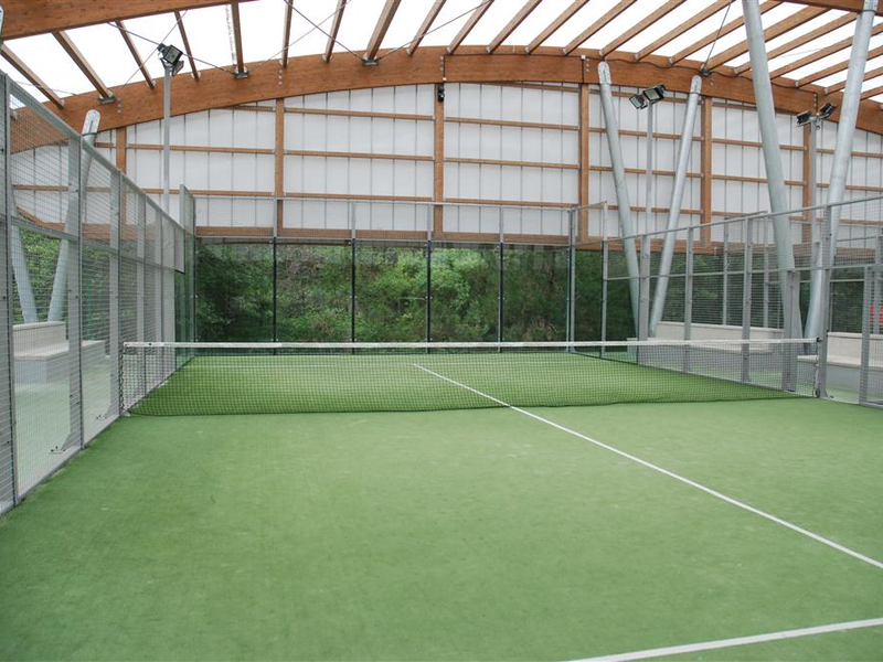 Unbeko padel pista bateko artxiboko irudia. Irudia: www.euskadi.eus