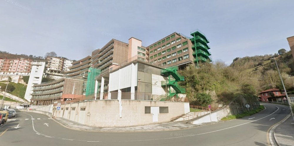 Udalak obrak egingo ditu Legarre 8 zenbakiko terraza inpermeabilizatzeko eta garajeetako filtrazioak konpontzeko Legarre 8.