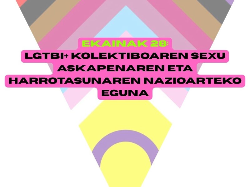 LGTBI+ bandera igoera, adierazpen instituzionalaren irakurketa eta herritarren elkarretaratzea LGTBI+ bandera igoera, adierazpen instituzionalaren irakurketa eta herritarren elkarretaratzea