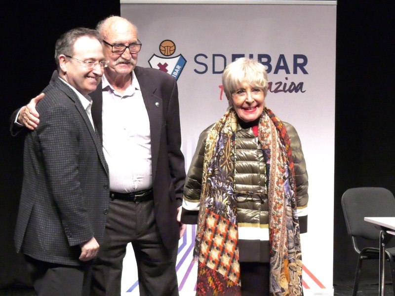 Eibarko antzerki jardunaldien 42. edizioaren hasiera
