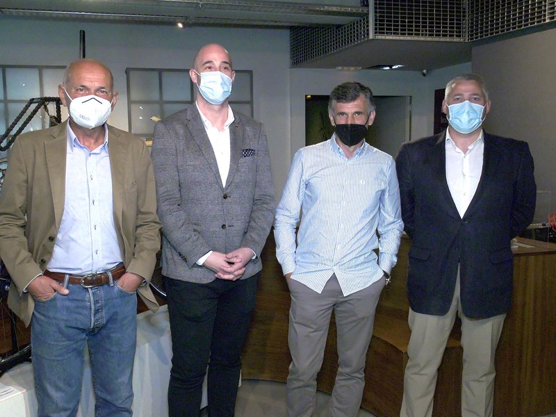 "Miguel Delibes eta Eibar" erakusketa aurkezpena «Miguel Delibes eta Eibar» erakusketa inauguratu zen maiatzaren seian Armagintzaren Museoan.