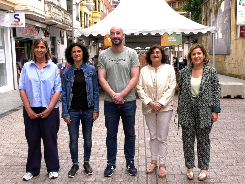 Udako “Factoring”ak gaur goizean ekin dio, ohikoa den bezala, Toribio Etxeberria kalean.