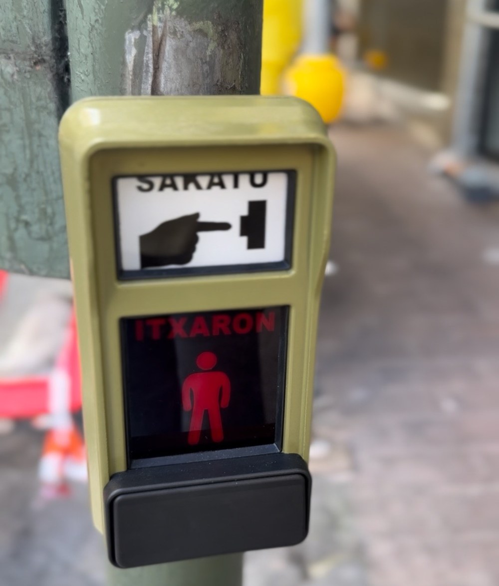 Eibarko Udala urratsak ematen ari da Euskararen Normalizazio Planaren barruan Argazkia.