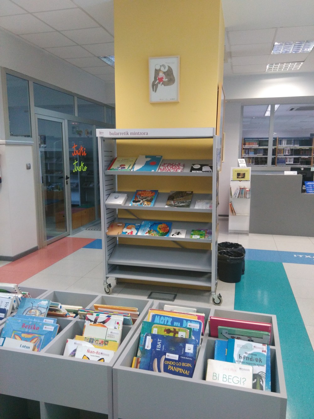 Gurasoentzako tailerra. Zer egin liburuekin: kontu kontari