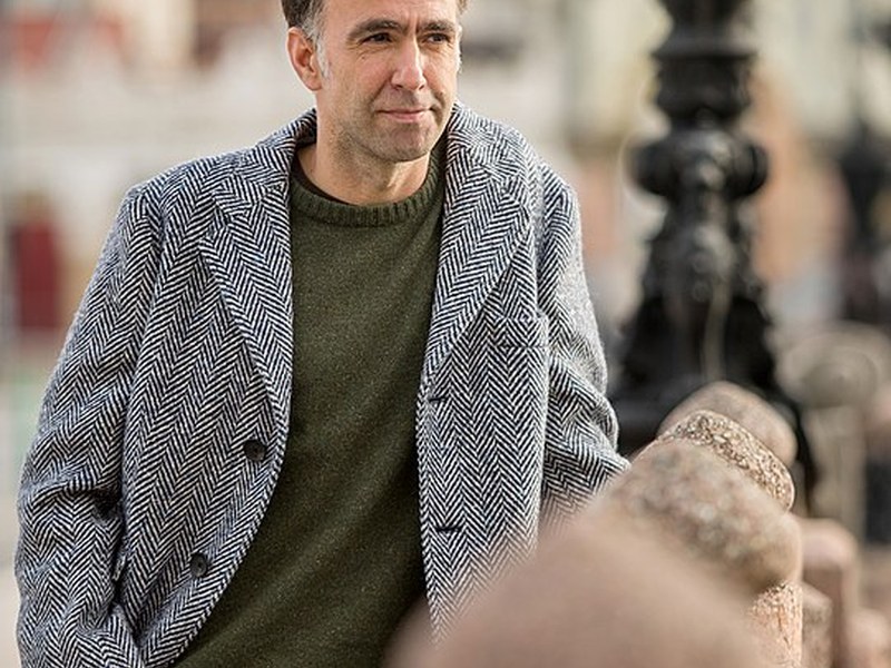 Idazlearekin harixa emoten: Harkaitz Cano Harkaitz Cano