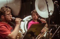 Eibarko antzinako musika-ondarea lantzen, eguneratzen eta hedatzen ari da Ustekabe txaranga