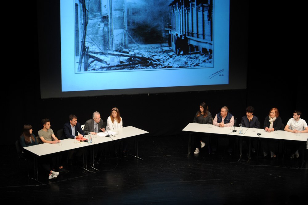 Juan Pablo Fusi historialariaren “Reflexiones sobre la guerra civil” hitzaldia sarean