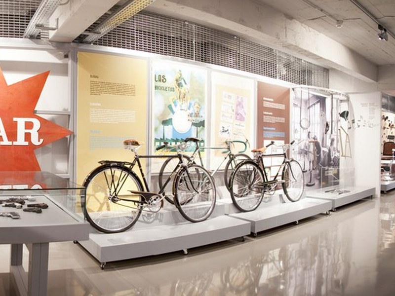 Kultura, sormena eta bizikleta izango ditu oinarri  Armagintza Museoak urtea ixteko